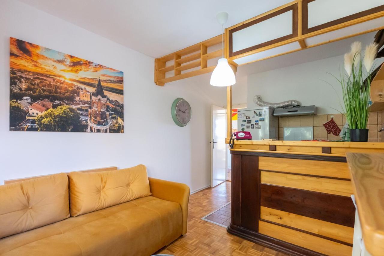 Heart Of Zemun Appartement Belgrado Buitenkant foto